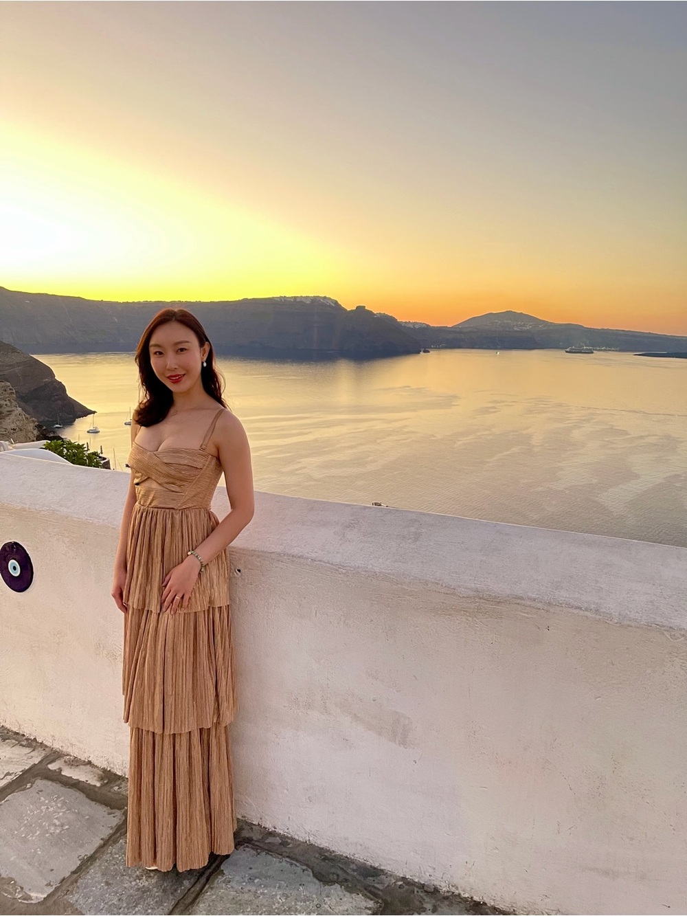 🌟Sabina Musayev Metallic Tiered Maxi Dress in Gold 🌟
